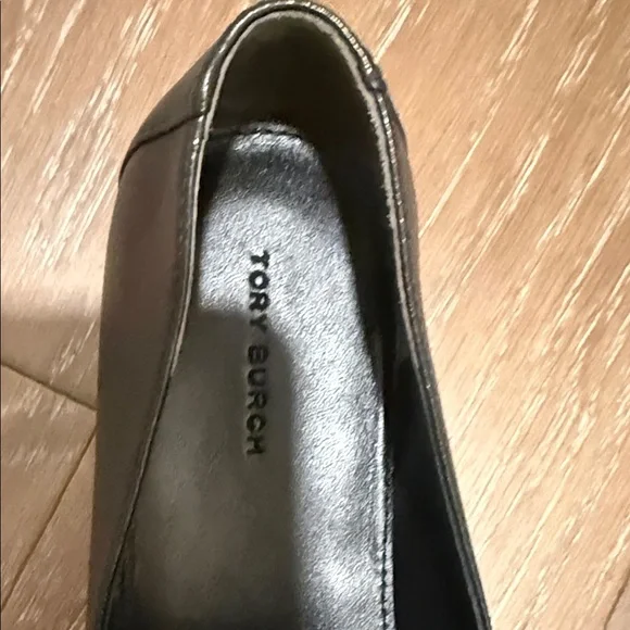 Tory Burch Black Pebbled Leather Penny Loafers - Picture 9 of 14